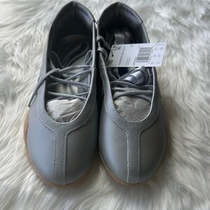 Adidas Taekwondo Mei Ballet in the "Silver Metallic" colorway. Women’s 10 (New)